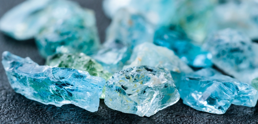 Photo of uncut aquamarine stones