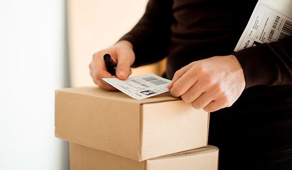 JM shipping solution box and label