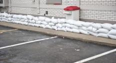 How to Prepare for a Hurricane: Protecting Your Building